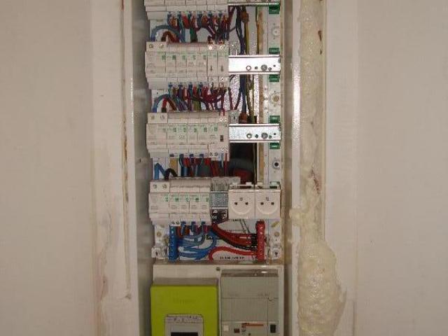 Changement d'un tableau électrique 2 rangées pour un tableau 4 rangées 